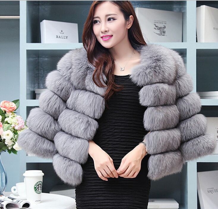 Slim short faux fox fur coat